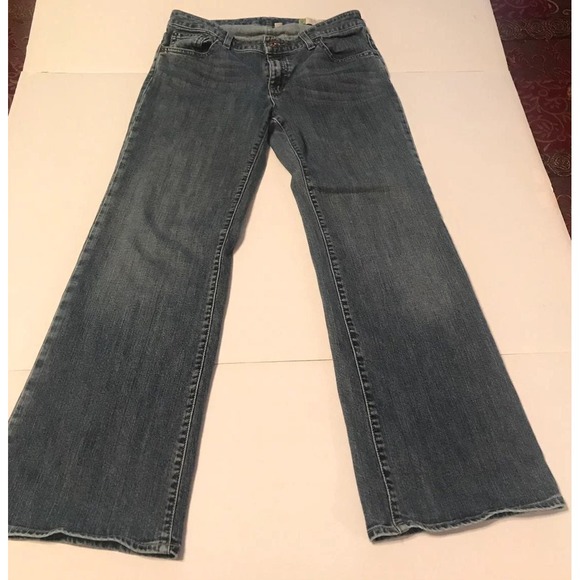 GAP Denim - GAP Essential size 6A (six ankle) Jeans.‎ Used in good condition